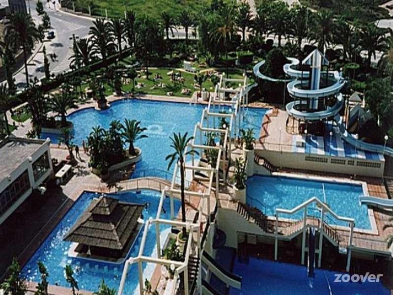 Benalbeach Sea Front 베날마데나코스타 외부 사진