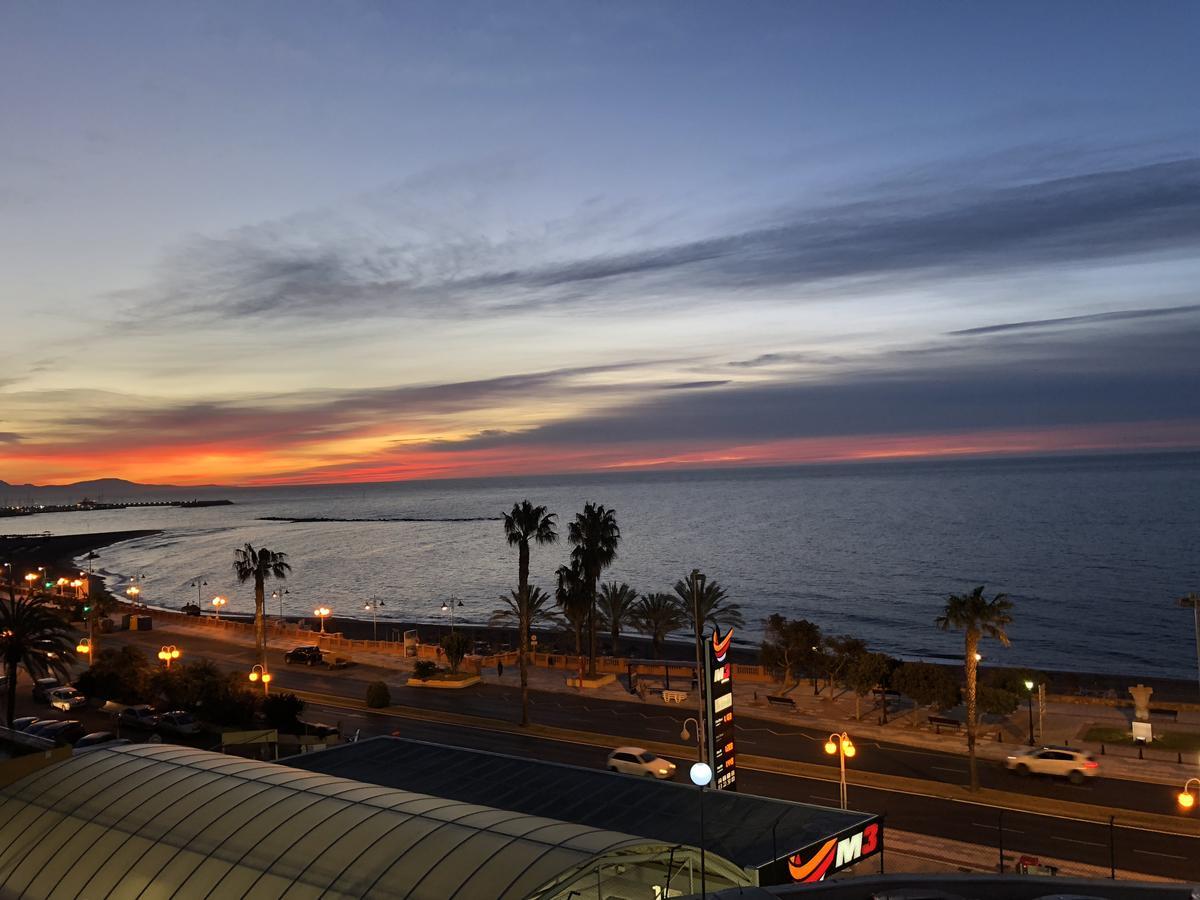 Benalbeach Sea Front 베날마데나코스타 외부 사진
